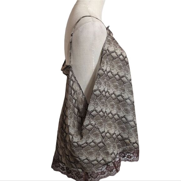 Limelight Sheer Reptile Print with Lace Camisole Top - Picture 4 of 7